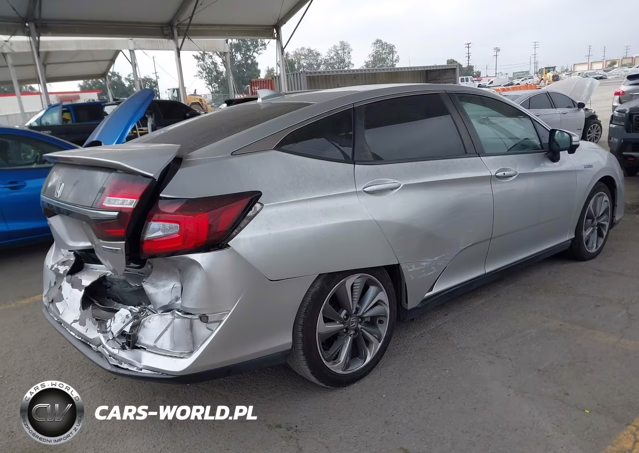 2018 Honda Clarity Plug-In Hybrid VIN:JHMZC5F18JC020006 - 4