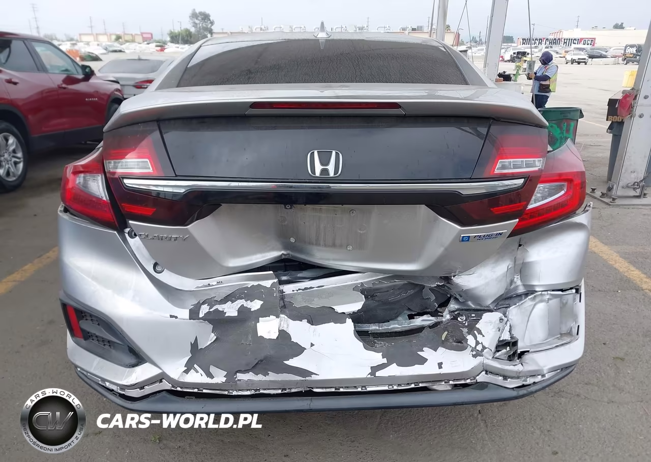 2018 Honda Clarity Plug-In Hybrid VIN:JHMZC5F18JC020006 - 6
