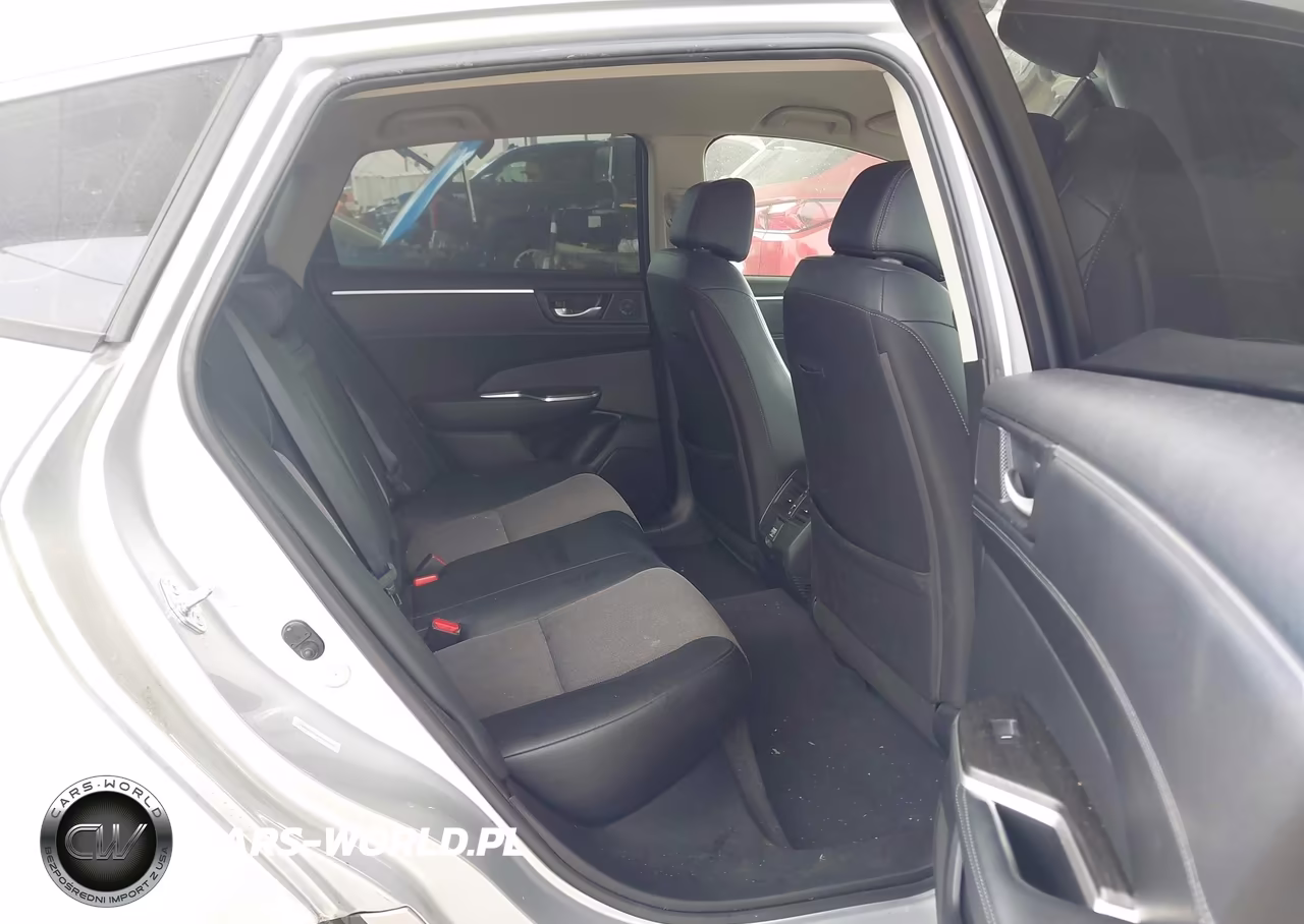 2018 Honda Clarity Plug-In Hybrid VIN:JHMZC5F18JC020006 - 8