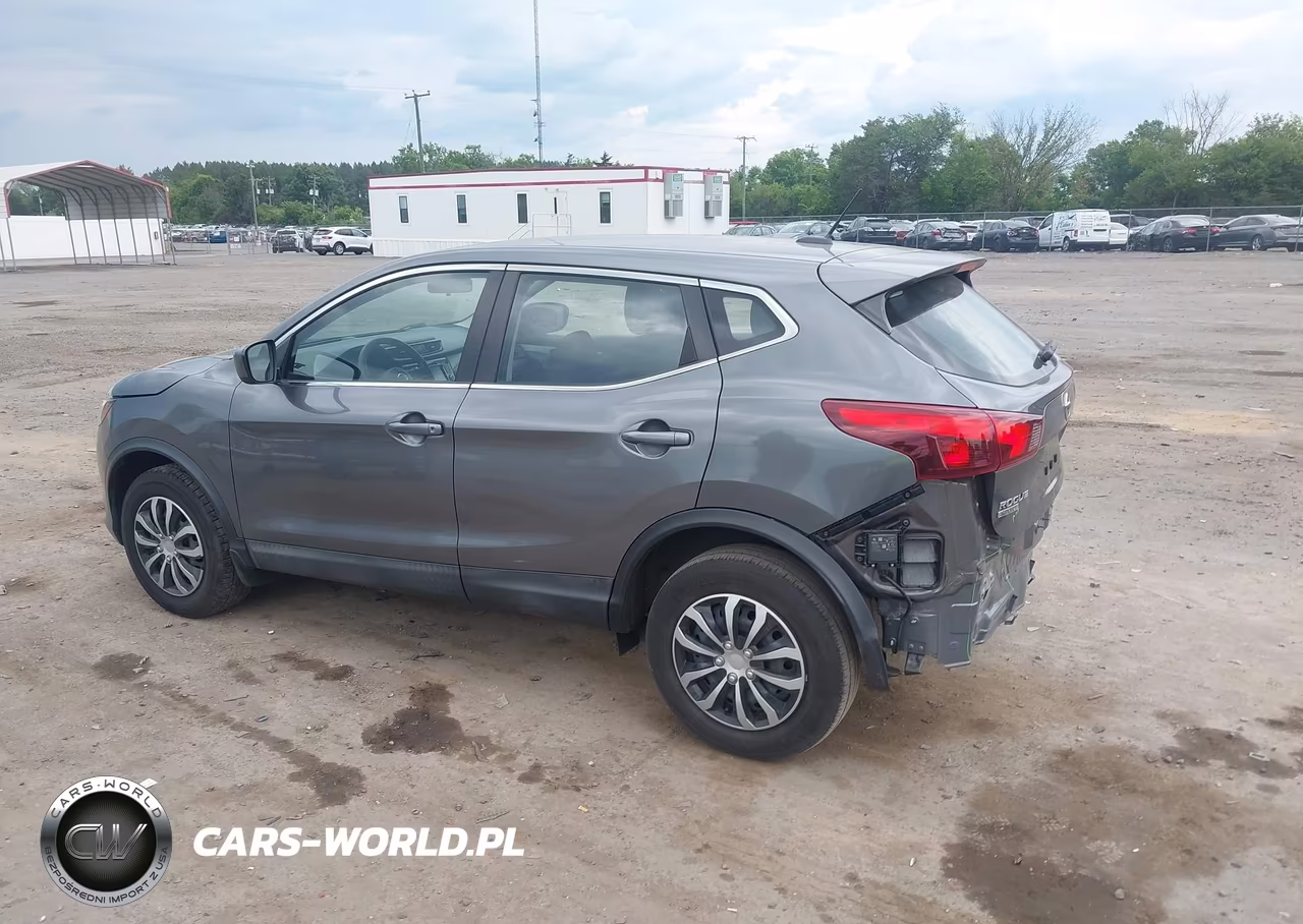2019 Nissan Rogue Sport S VIN:JN1BJ1CP2KW522586 - 3