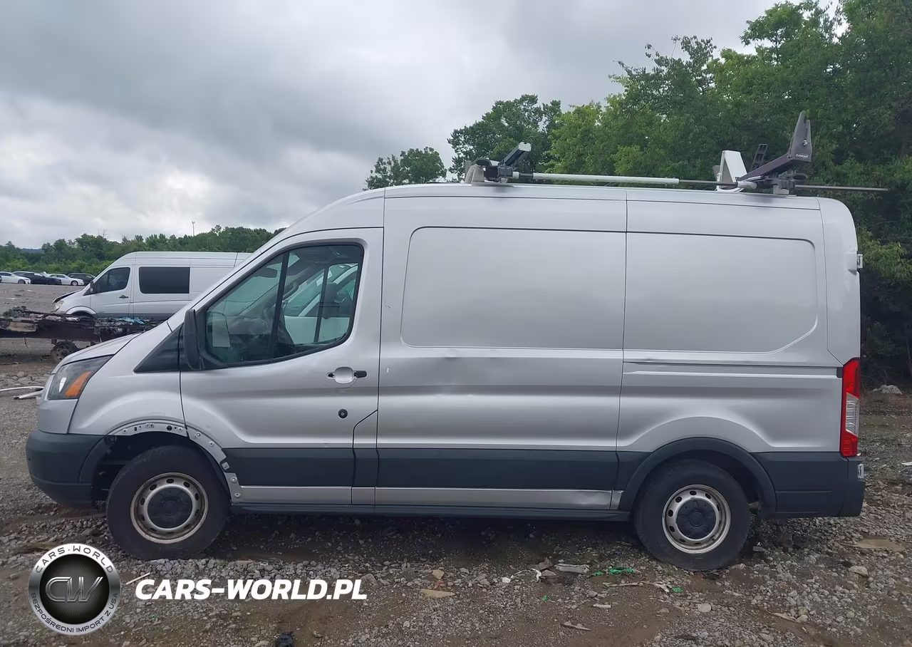 2019 Ford Transit-150 VIN:1FTYE1CM5KKA66852 - 18