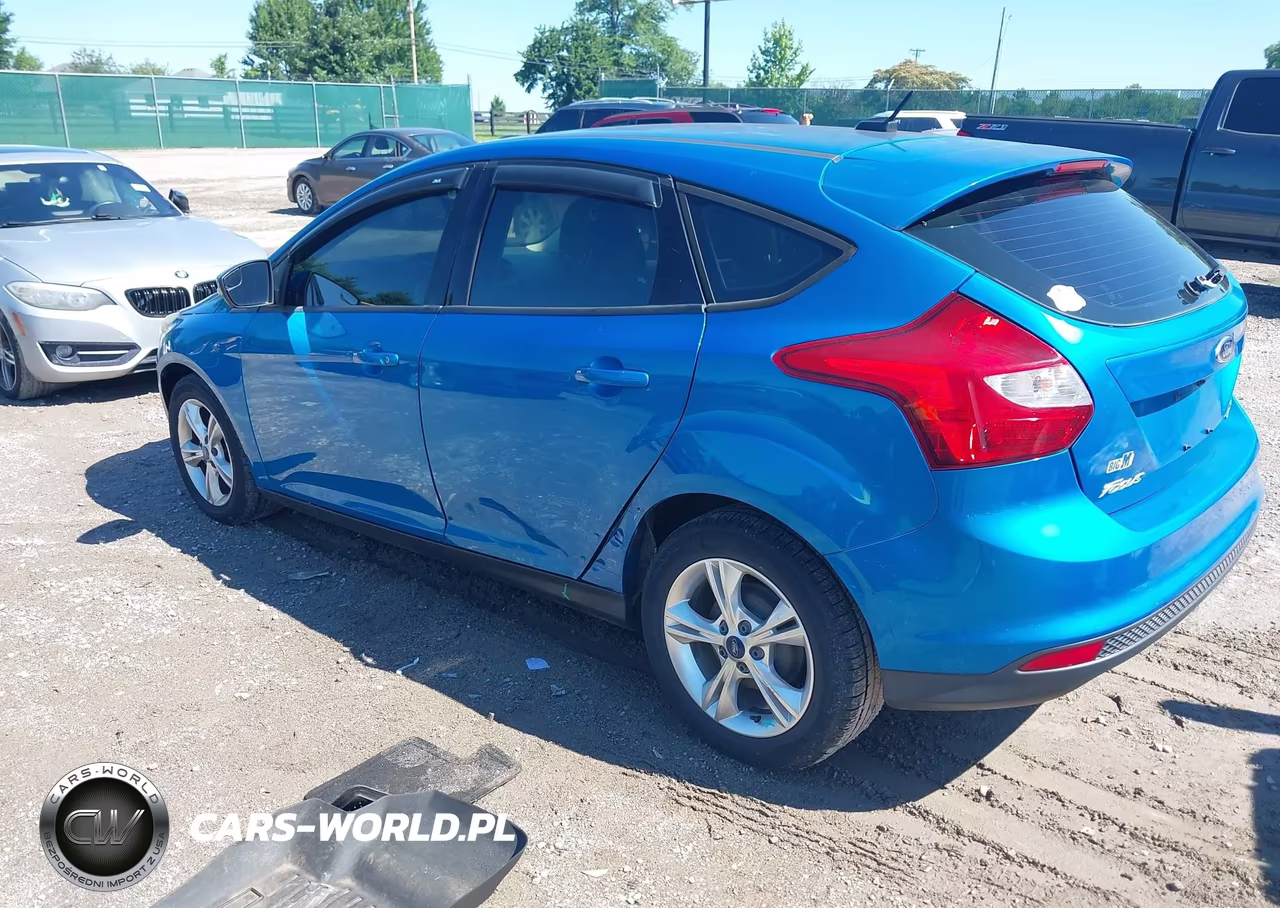 2013 Ford Focus Se VIN:1FADP3K24DL261543 - 3