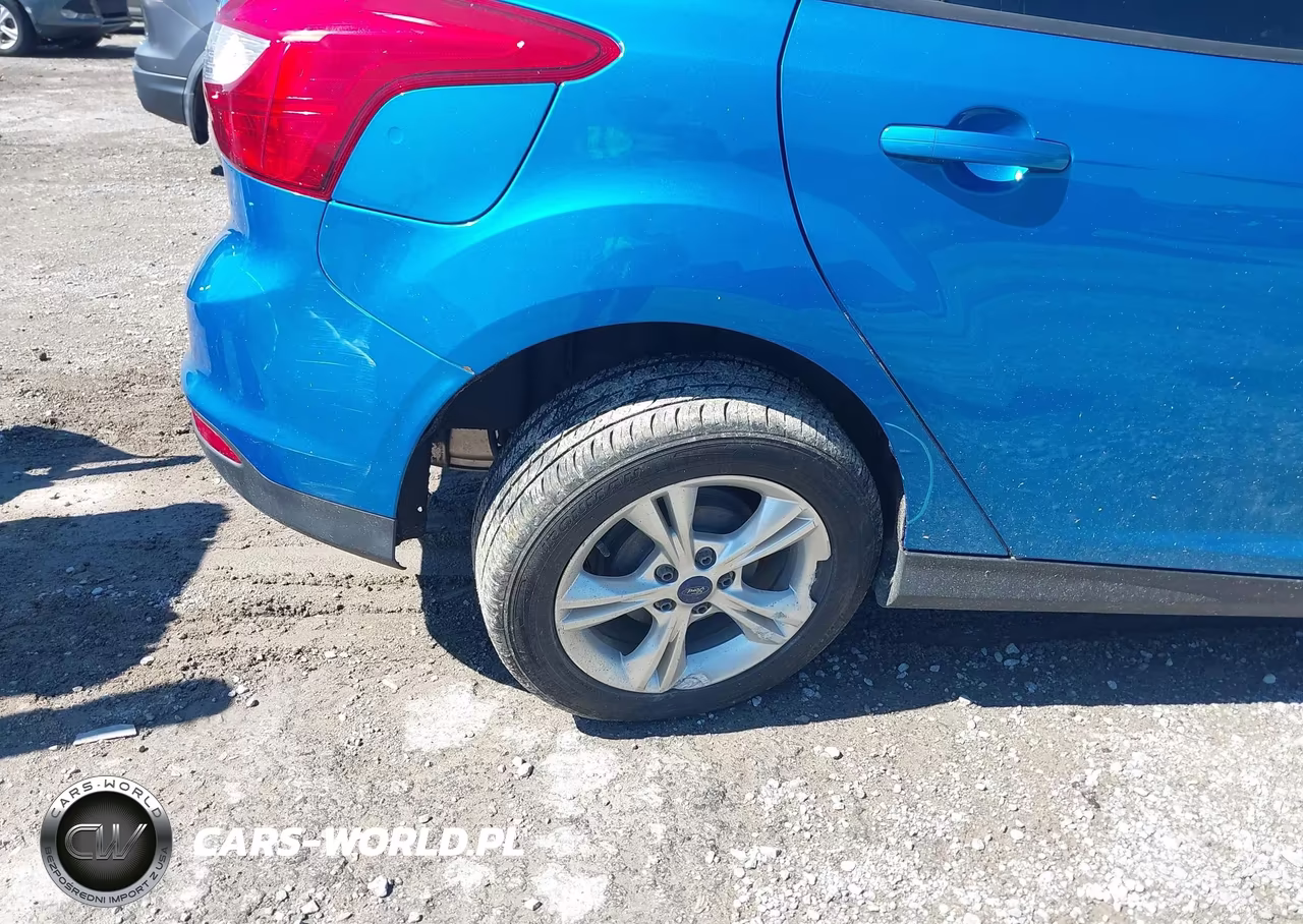 2013 Ford Focus Se VIN:1FADP3K24DL261543 - 6