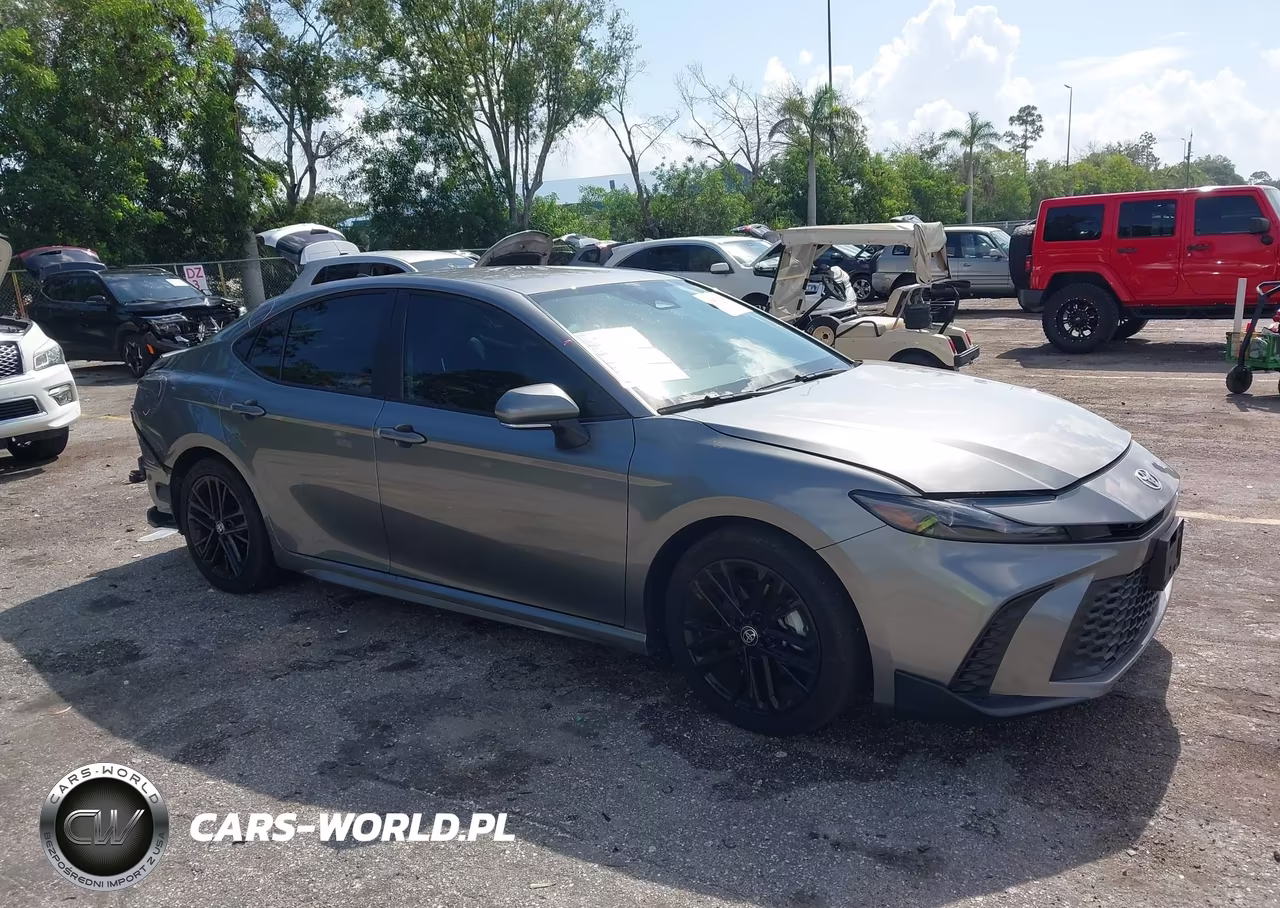 2025 Toyota Camry Se – zdjęcie 1 z 16