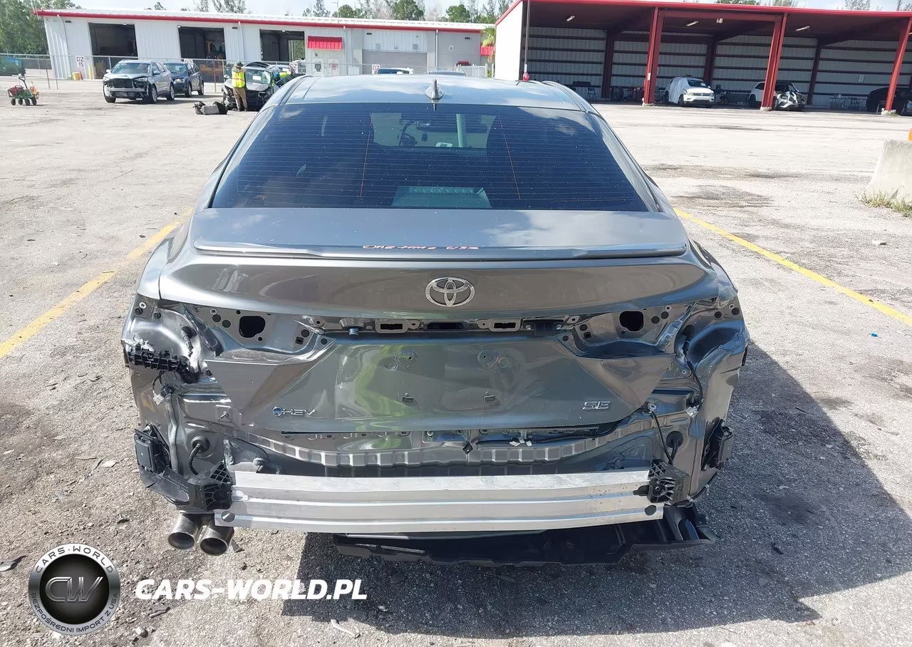2025 Toyota Camry Se VIN:4T1DAACK3SU635402 - 16