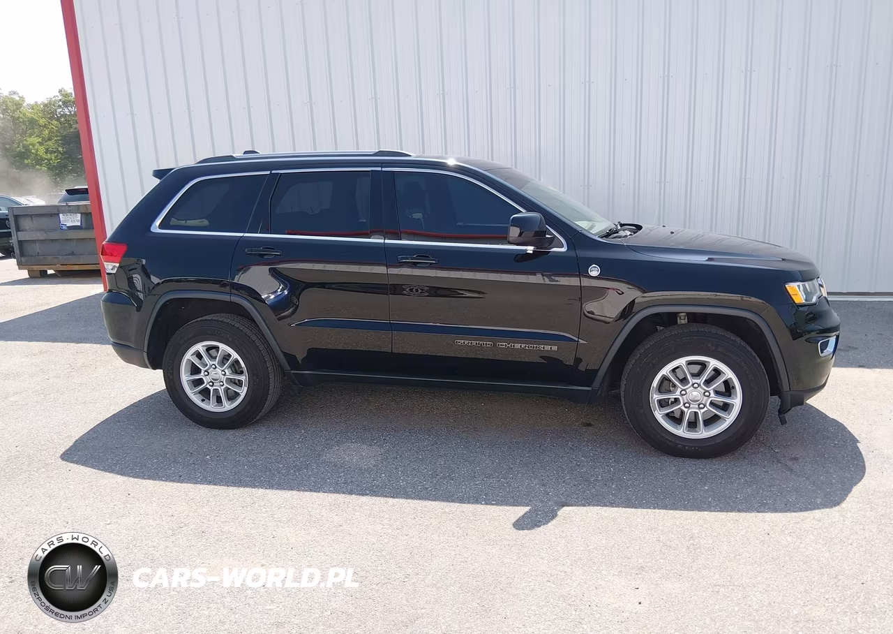 2019 Jeep Grand Cherokee Laredo E 4X4 VIN:1C4RJFAG8KC836918 - 13