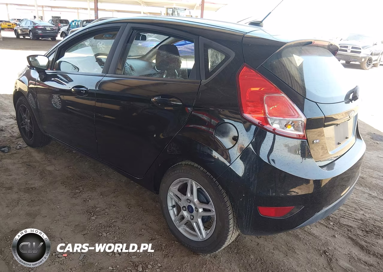 2018 Ford Fiesta Se VIN:3FADP4EJ3JM111460 - 3