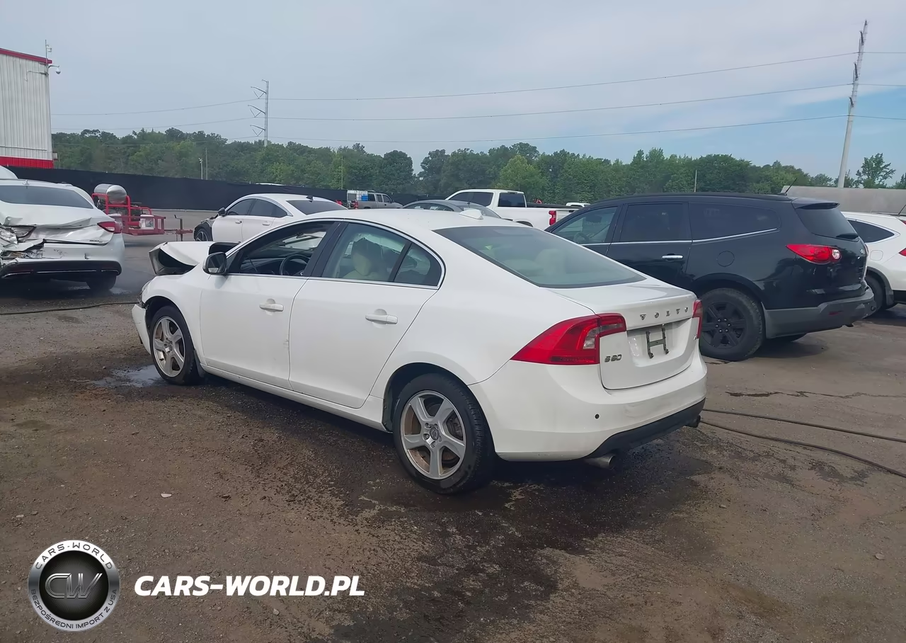 2012 Volvo S60 T5-T5 W-Moonroof VIN:YV1622FS5C2127435 - 3