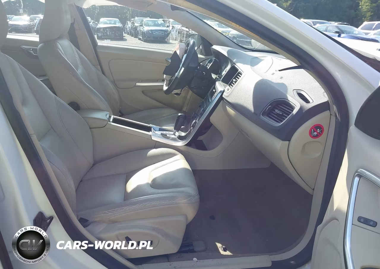 2012 Volvo S60 T5-T5 W-Moonroof VIN:YV1622FS5C2127435 - 5