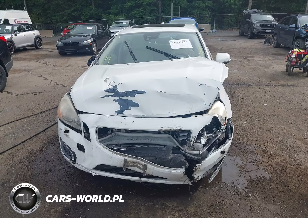 2012 Volvo S60 T5-T5 W-Moonroof VIN:YV1622FS5C2127435 - 6