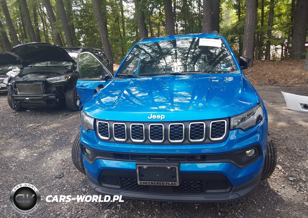 2024 Jeep Compass Latitude 4X4 VIN:3C4NJDBN4RT110200 - 12
