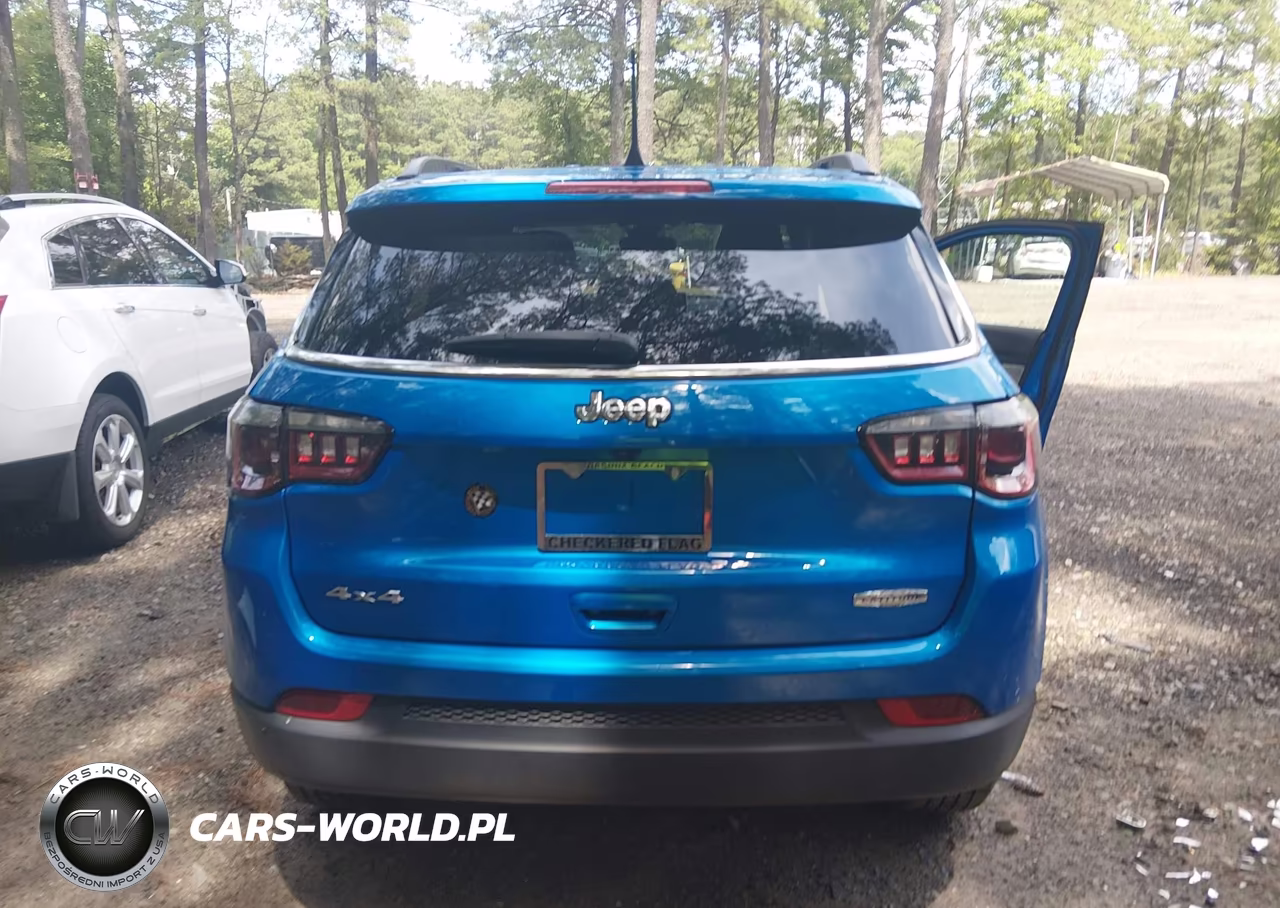 2024 Jeep Compass Latitude 4X4 VIN:3C4NJDBN4RT110200 - 16