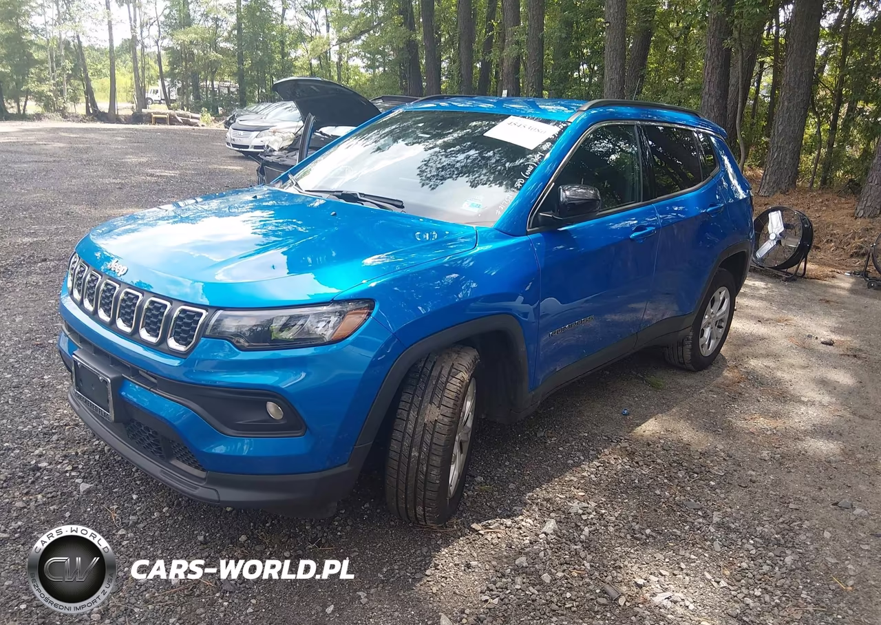 2024 Jeep Compass Latitude 4X4 VIN:3C4NJDBN4RT110200 - 2