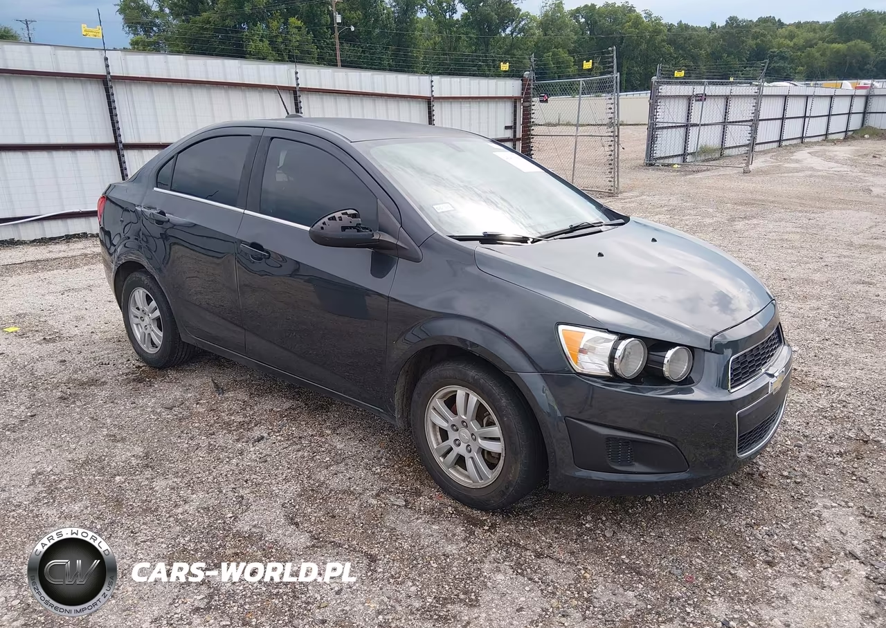 2015 Chevrolet Sonic Lt Auto