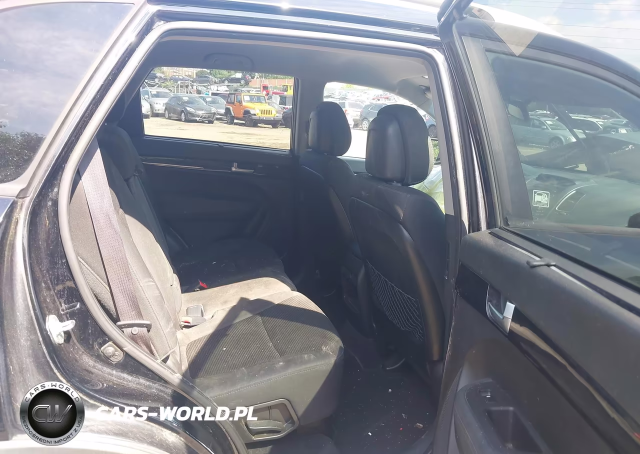 2014 Kia Sorento Lx VIN:5XYKTCA63EG450232 - 8
