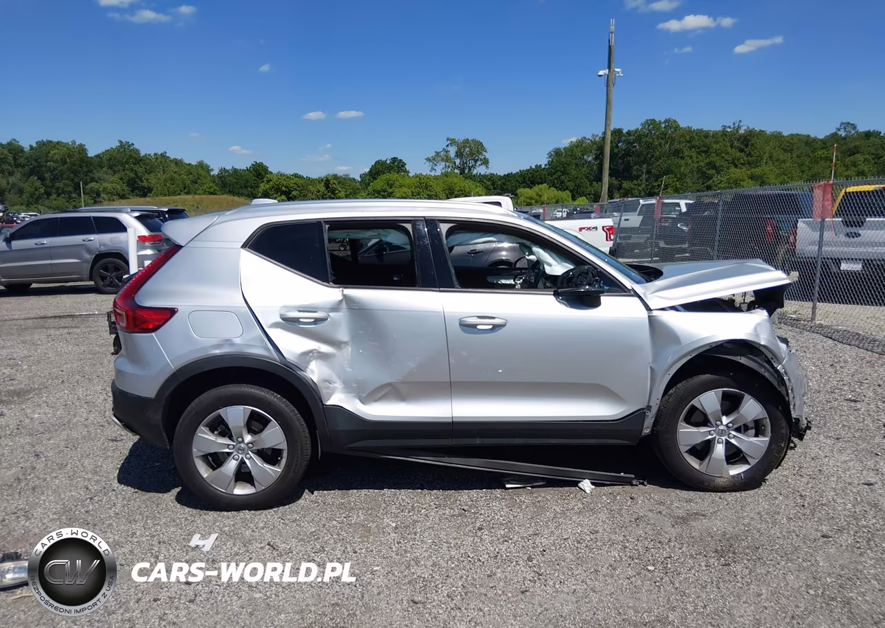 2019 Volvo Xc40 T5 Momentum VIN:YV4162UK4K2143323 - 13