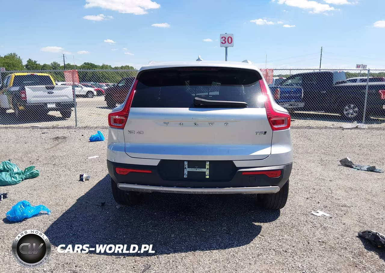 2019 Volvo Xc40 T5 Momentum VIN:YV4162UK4K2143323 - 16