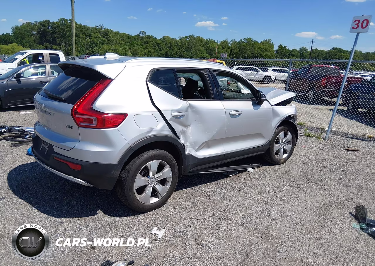 2019 Volvo Xc40 T5 Momentum VIN:YV4162UK4K2143323 - 4