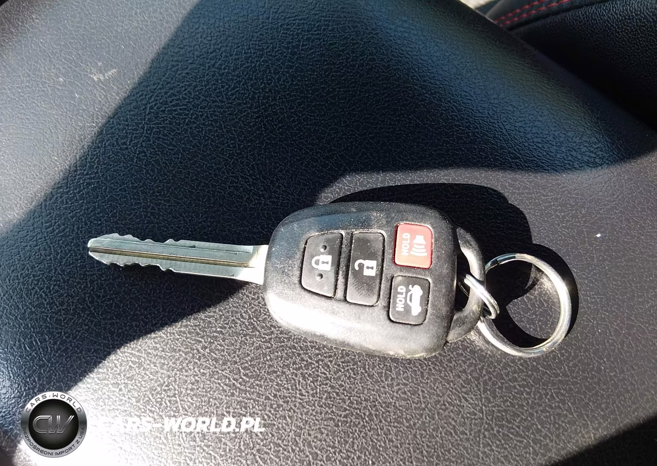 2016 Toyota Camry Se VIN:4T1BF1FK1GU597969 - 11