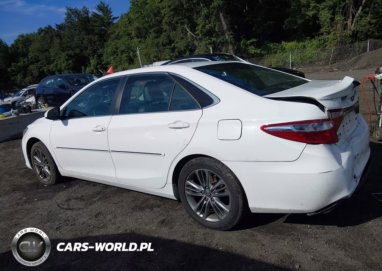 2016 Toyota Camry Se VIN:4T1BF1FK1GU597969 - 14