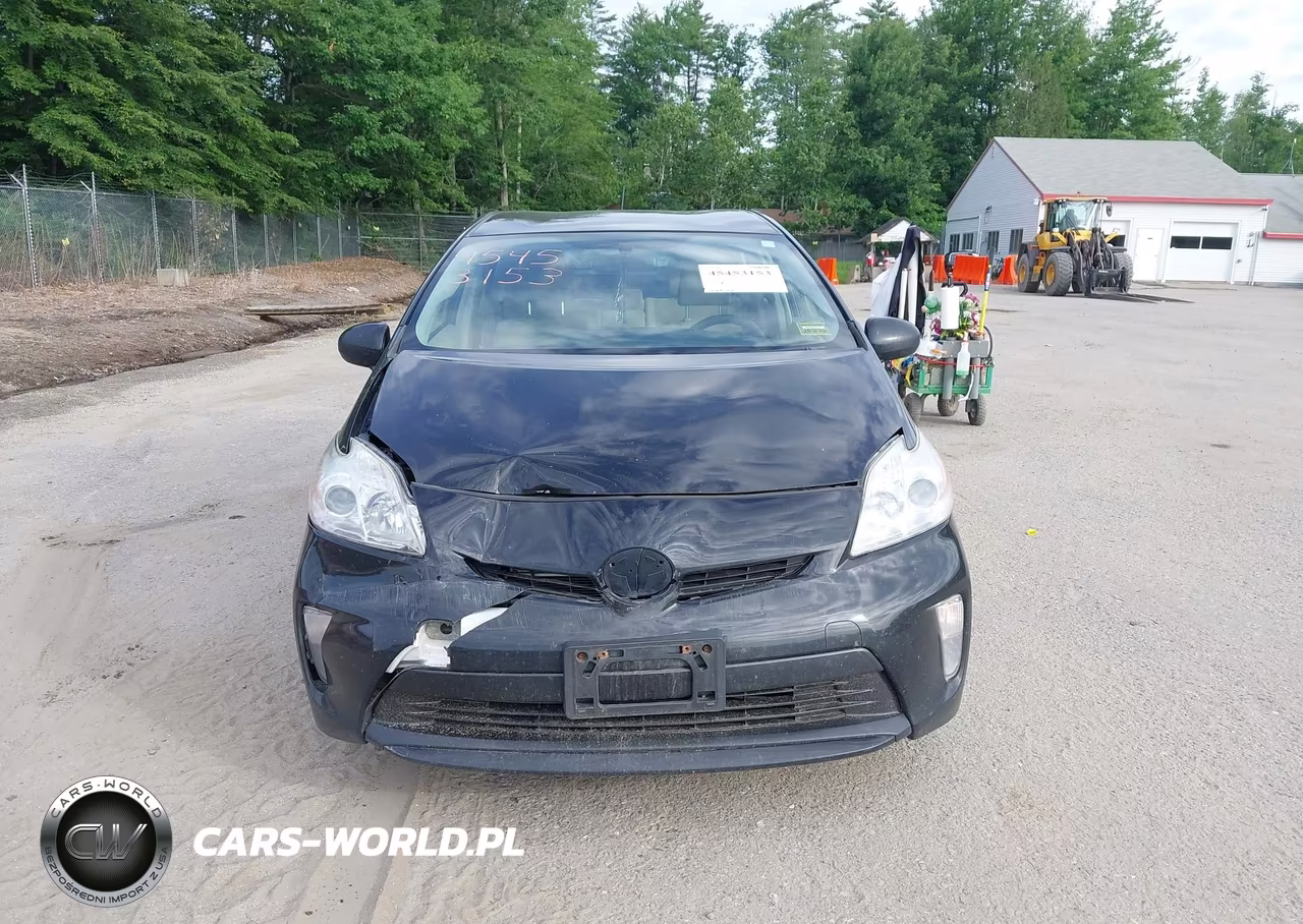 2013 Toyota Prius Two VIN:JTDKN3DU2D5546025 - 12