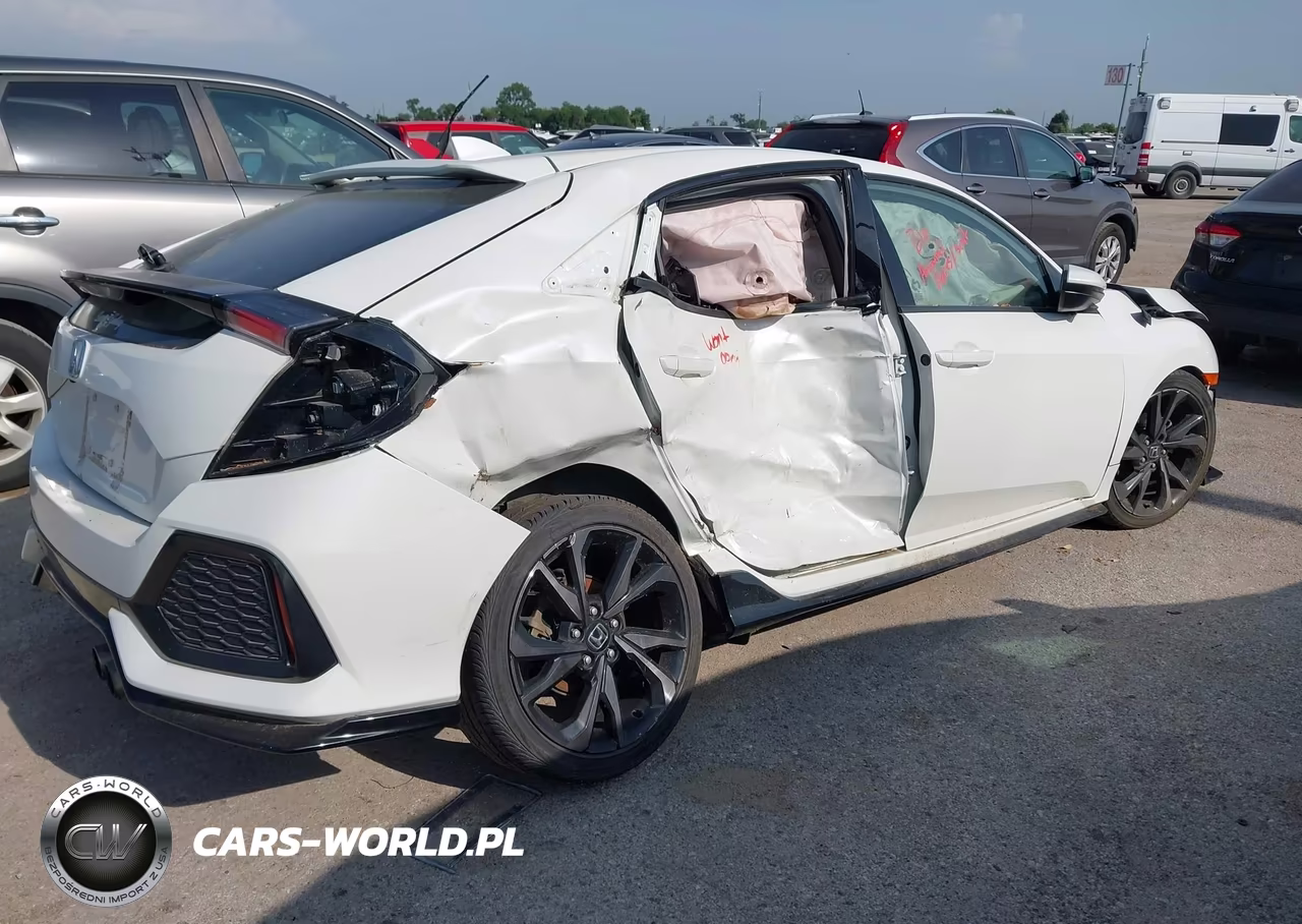 2019 Honda Civic Sport VIN:SHHFK7H44KU225657 - 4