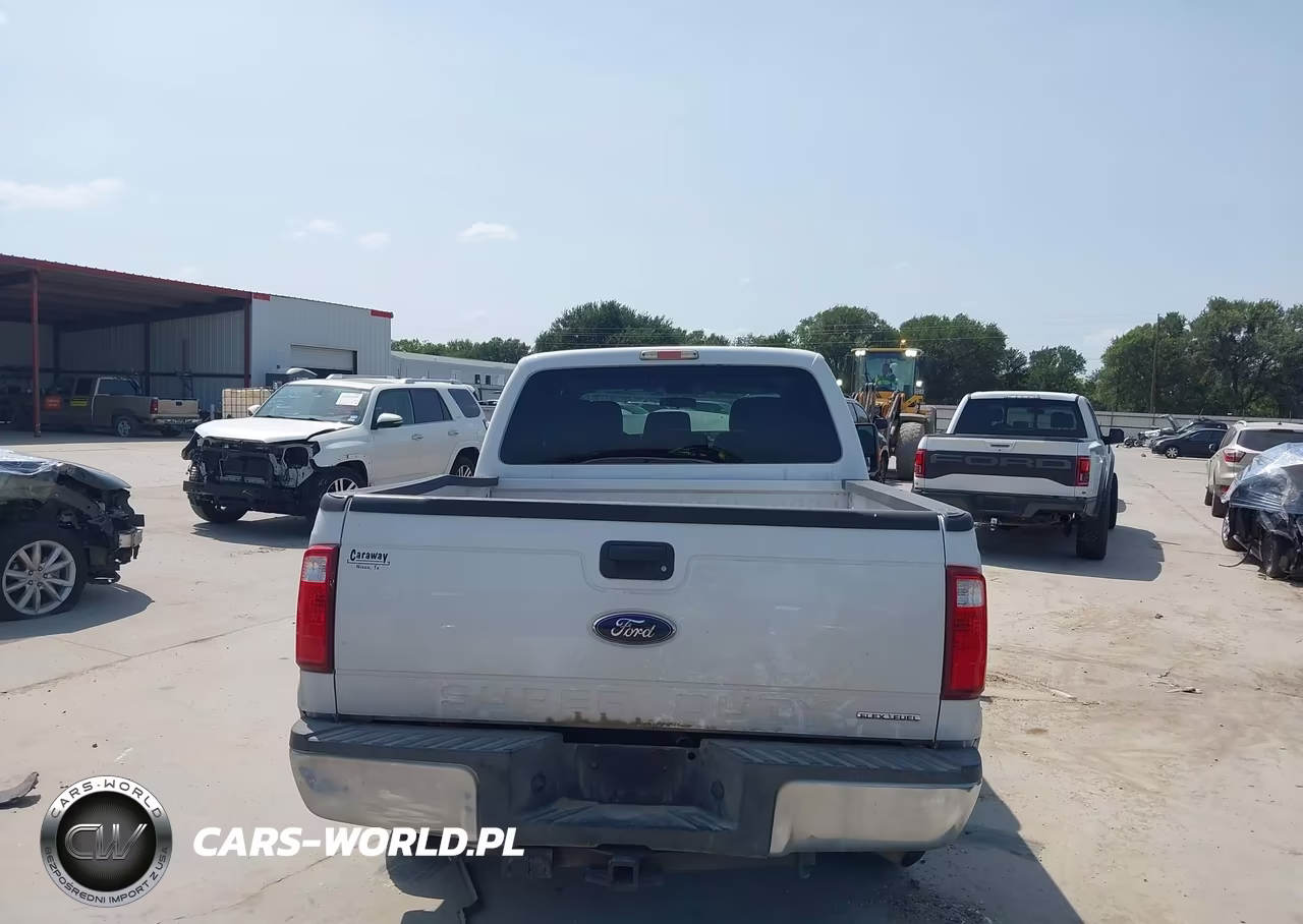 2015 Ford F-250 Xlt VIN:1FT7W2A61FEB21384 - 17