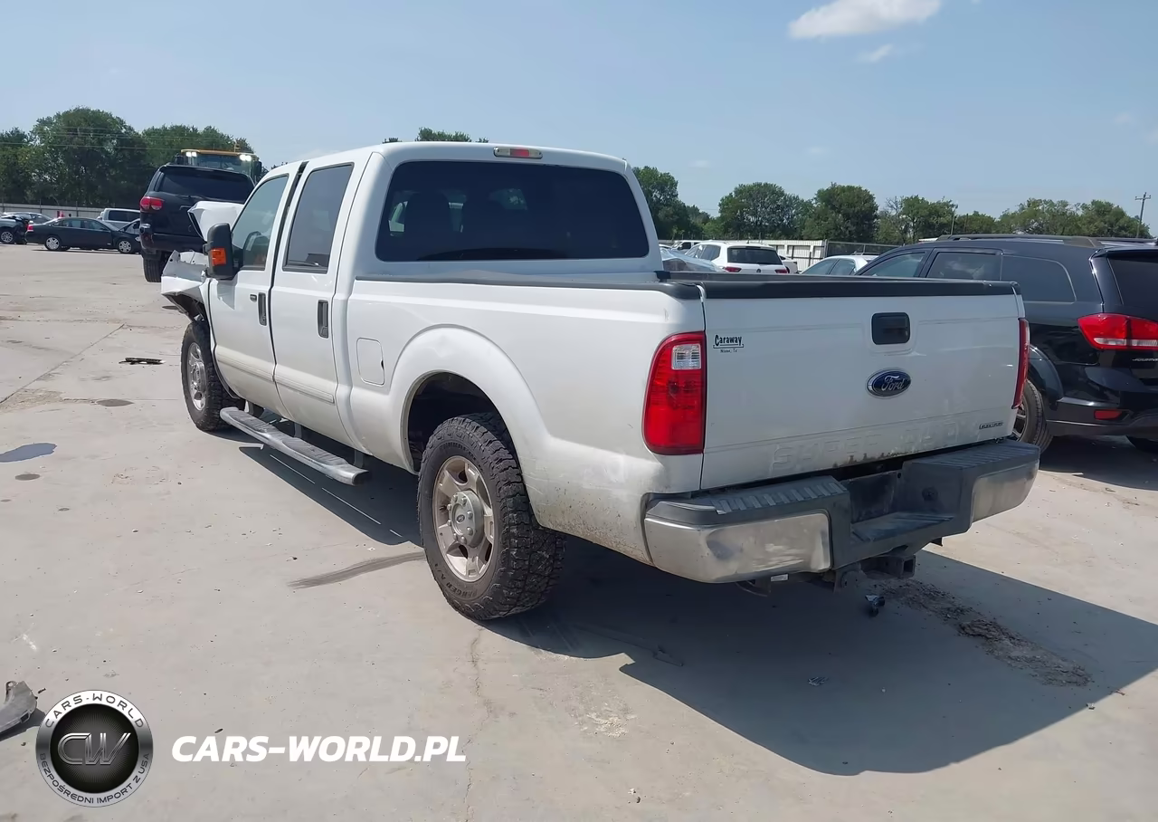 2015 Ford F-250 Xlt VIN:1FT7W2A61FEB21384 - 3