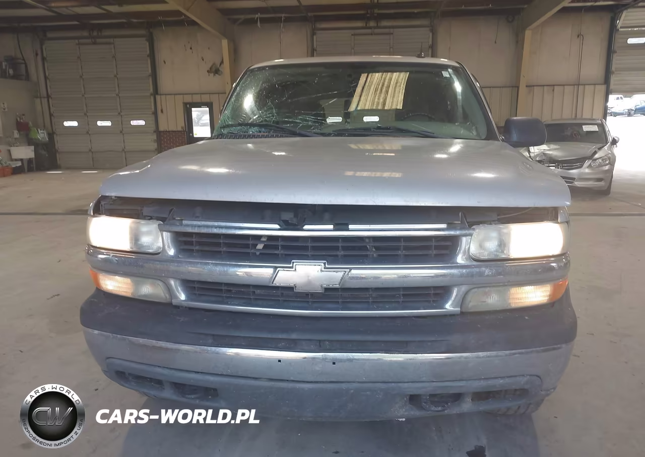 2005 Chevrolet Tahoe Ls VIN:1GNEK13V95J106565 - 12