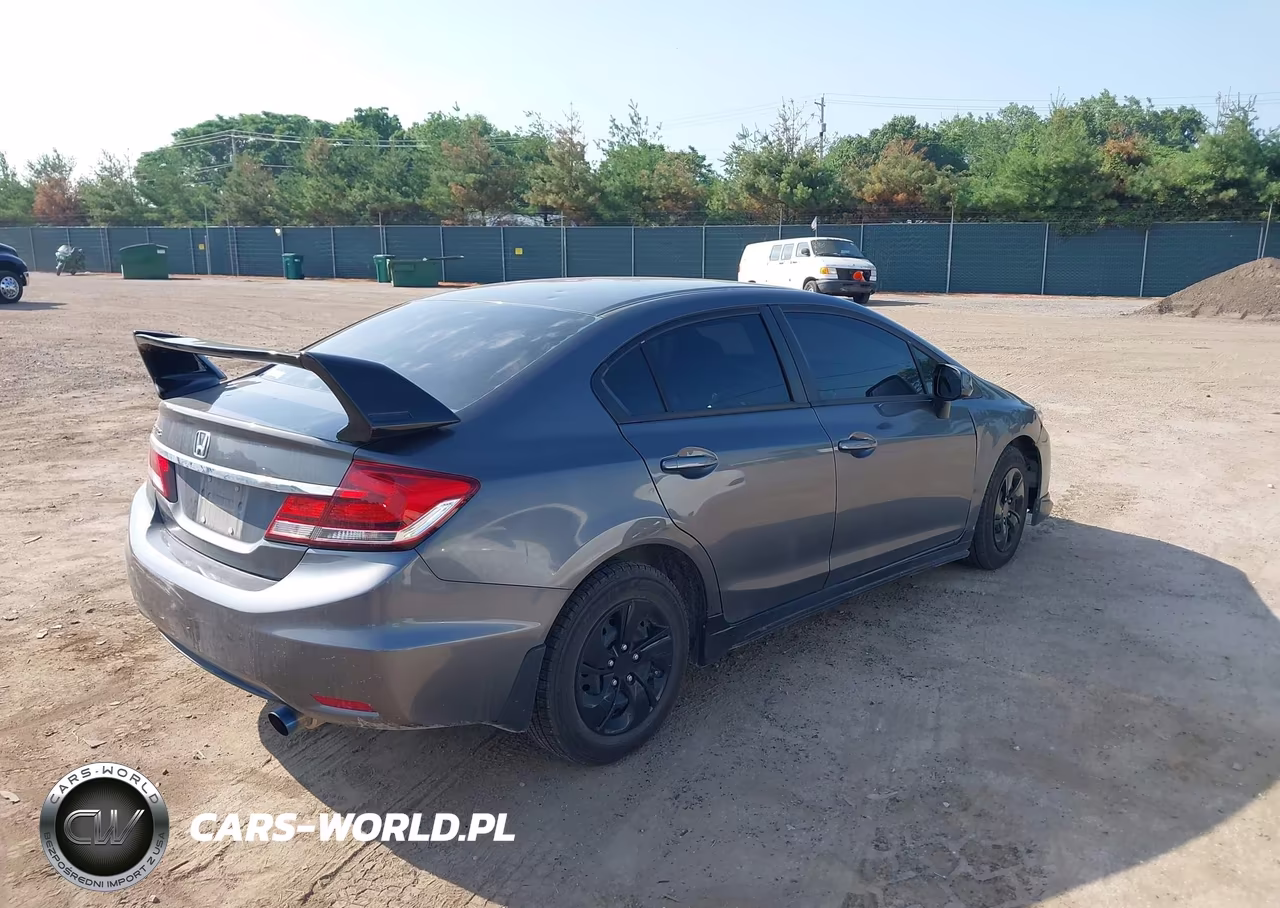2013 Honda Civic Lx VIN:2HGFB2F58DH565571 - 4