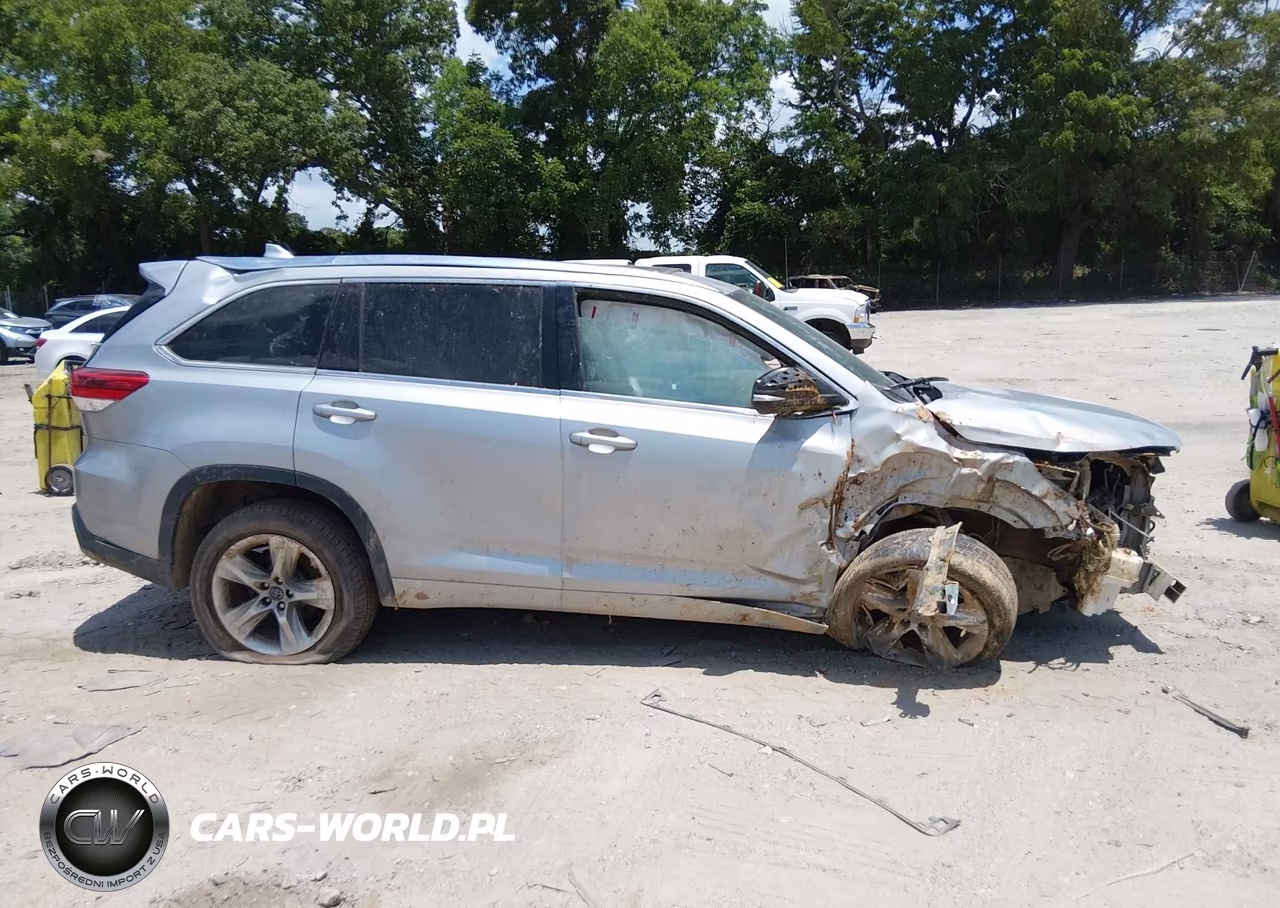 2017 Toyota Highlander Limited VIN:5TDYZRFH3HS220977 - 12