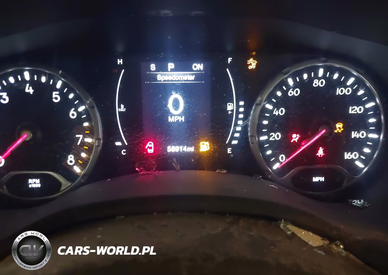 2023 Jeep Renegade Latitude 4X4 VIN:ZACNJDB14PPP30494 - 7