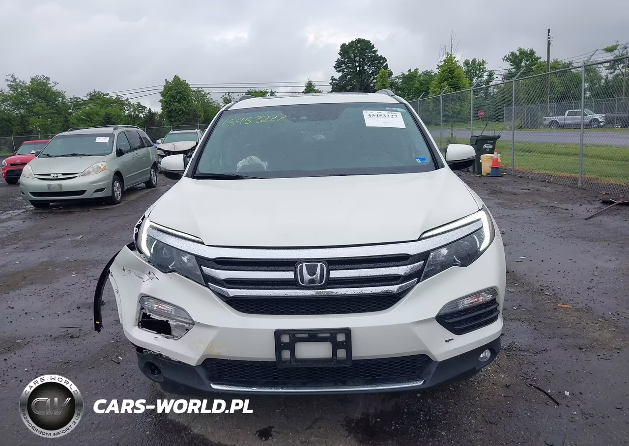 2017 Honda Pilot Elite VIN:5FNYF6H01HB050072 - 12