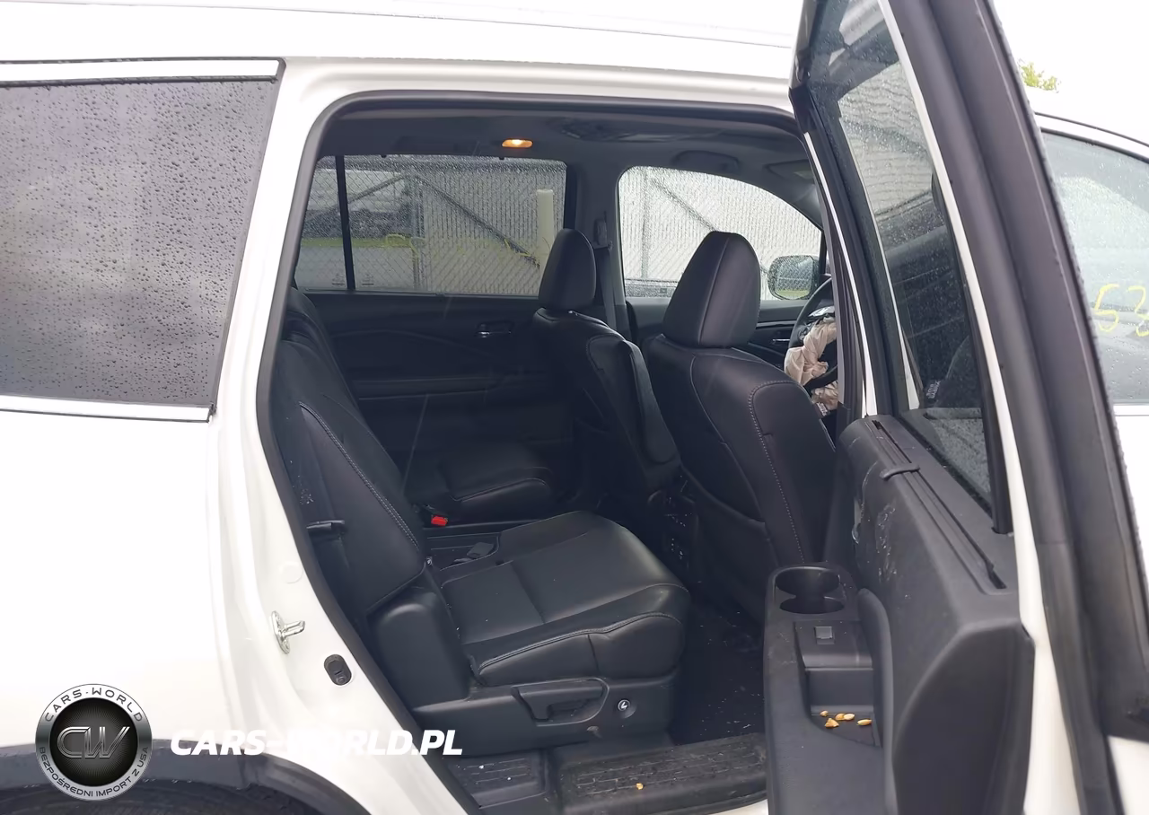 2017 Honda Pilot Elite VIN:5FNYF6H01HB050072 - 8