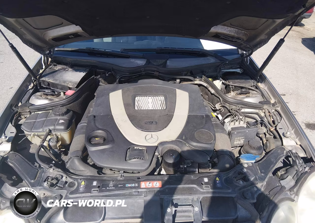 2007 Mercedes-Benz Clk 550 VIN:WDBTK72GX7T086175 - 10
