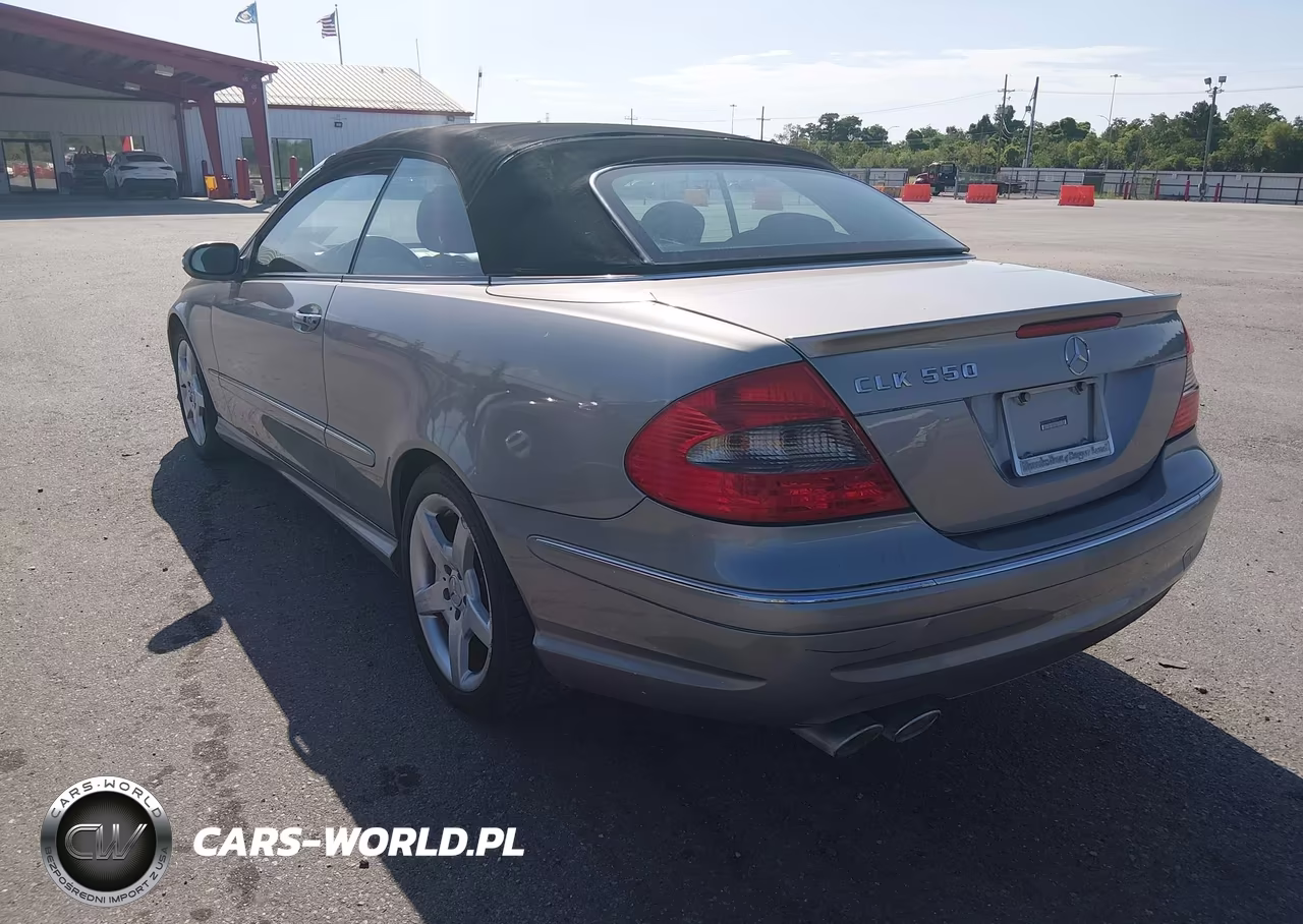 2007 Mercedes-Benz Clk 550 VIN:WDBTK72GX7T086175 - 3