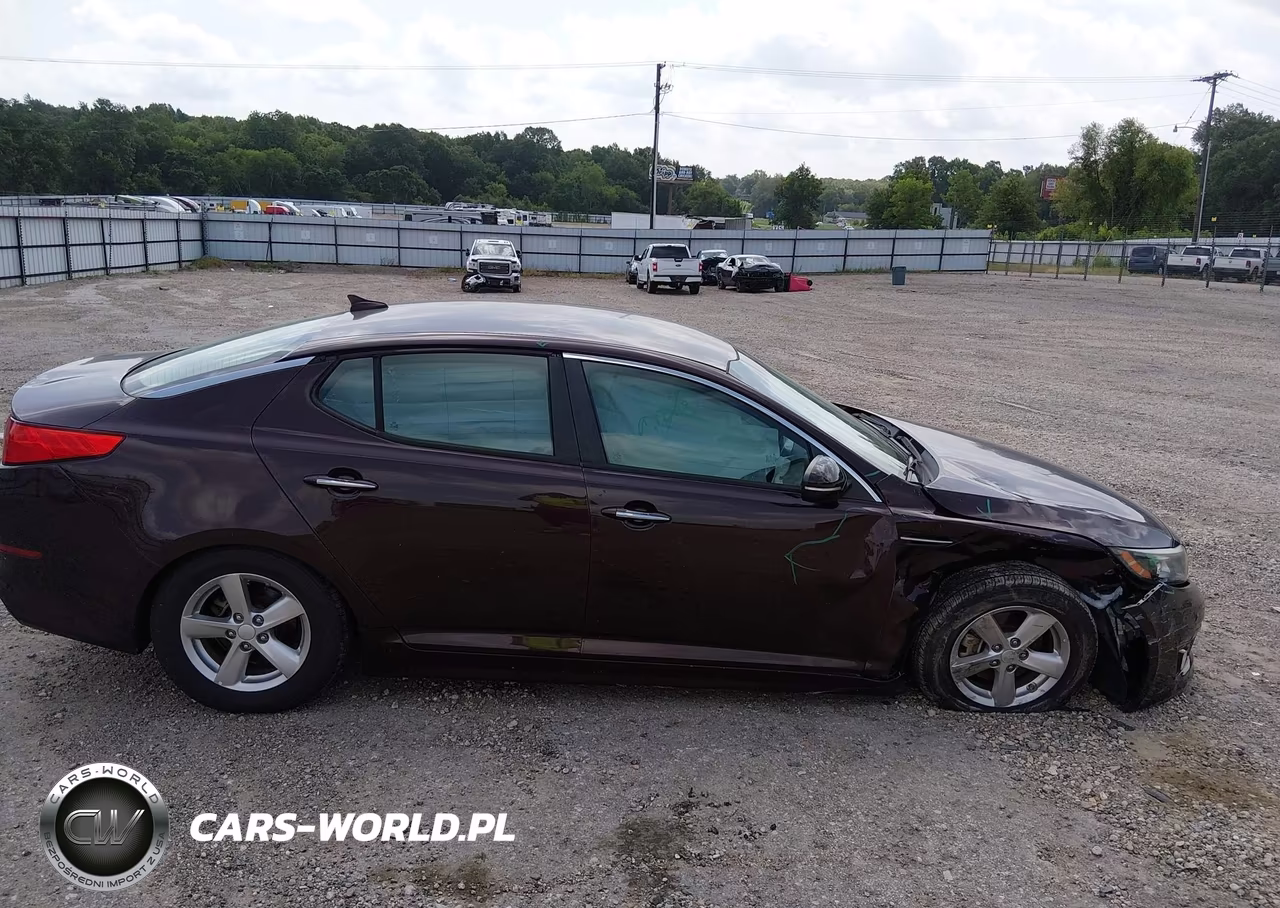 2015 Kia Optima Lx VIN:5XXGM4A76FG492725 - 13