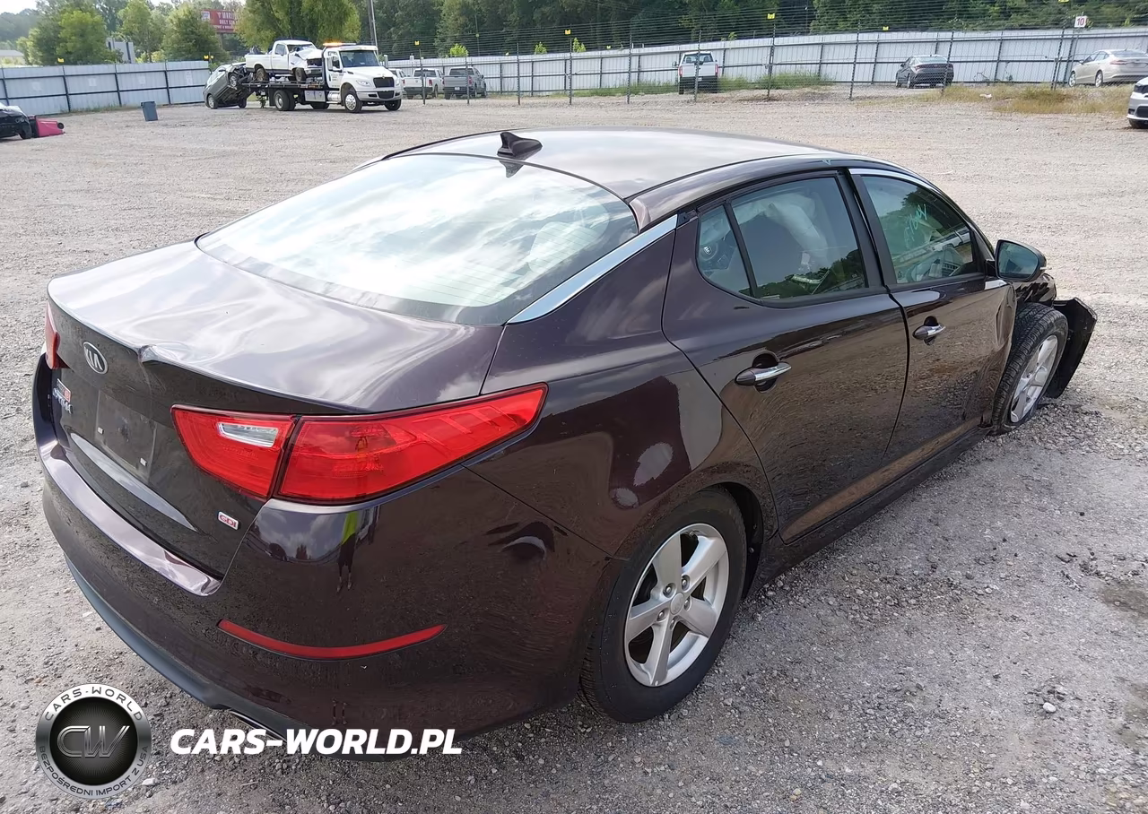 2015 Kia Optima Lx VIN:5XXGM4A76FG492725 - 4