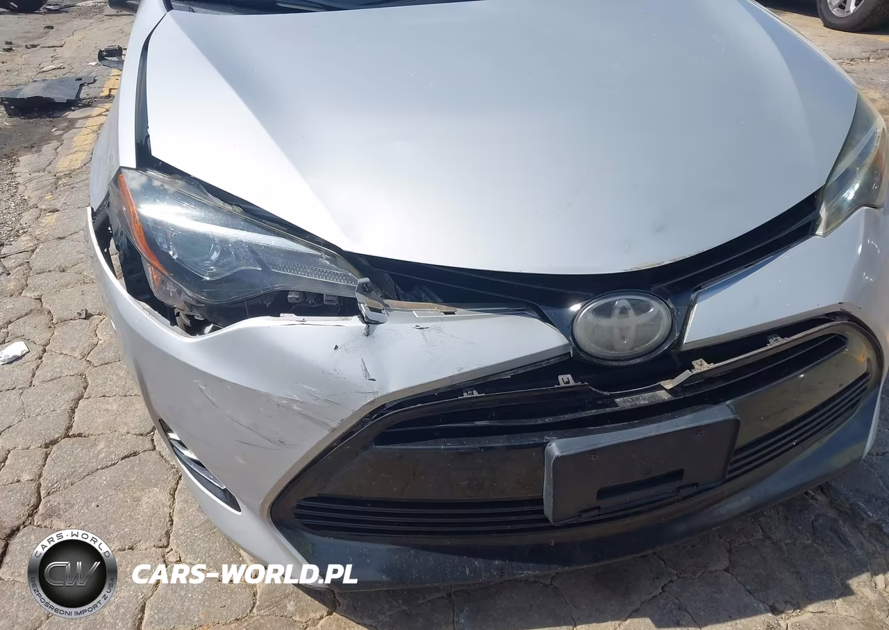 2017 Toyota Corolla Le VIN:2T1BURHE6HC922596 - 6