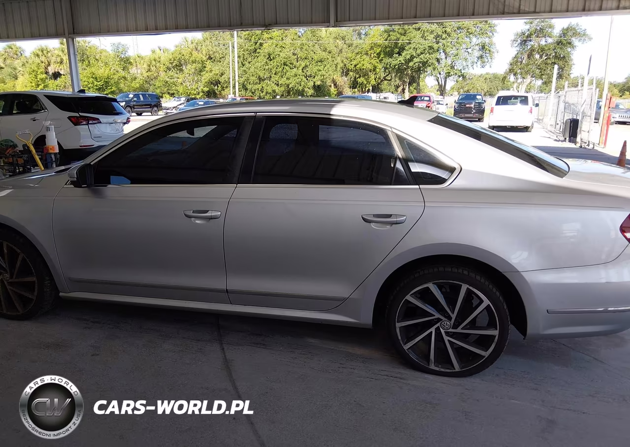 2013 Volkswagen Passat 2.0L Tdi Se VIN:1VWBN7A3XDC076595 - 14
