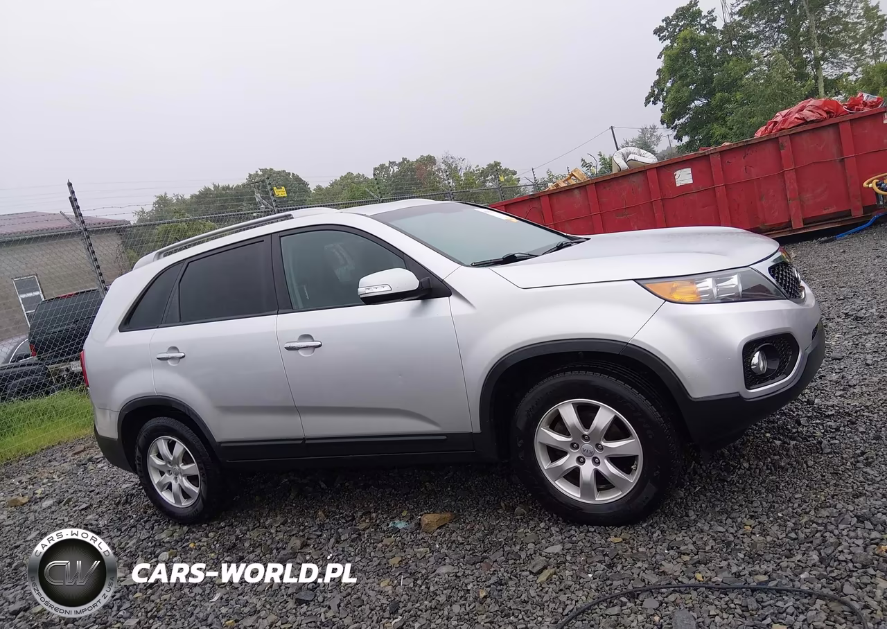 2013 Kia Sorento Lx VIN:5XYKT3A62DG394458 - 13