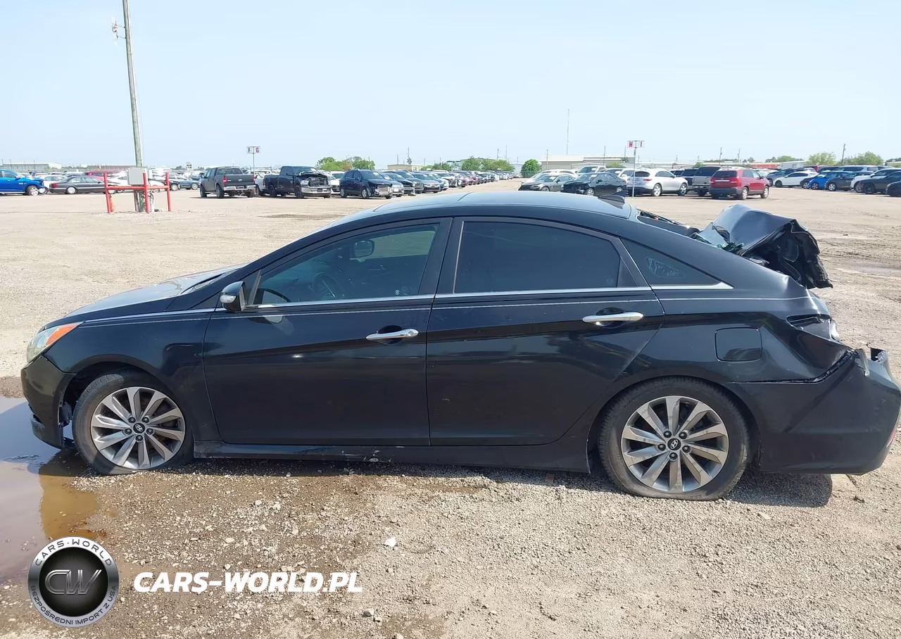 2014 Hyundai Sonata Limited VIN:5NPEC4AC6EH841358 - 14