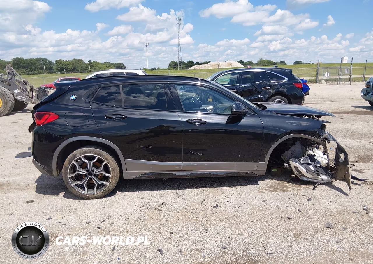 2019 BMW X2 xDrive28I VIN:WBXYJ5C58KEF83837 - 13