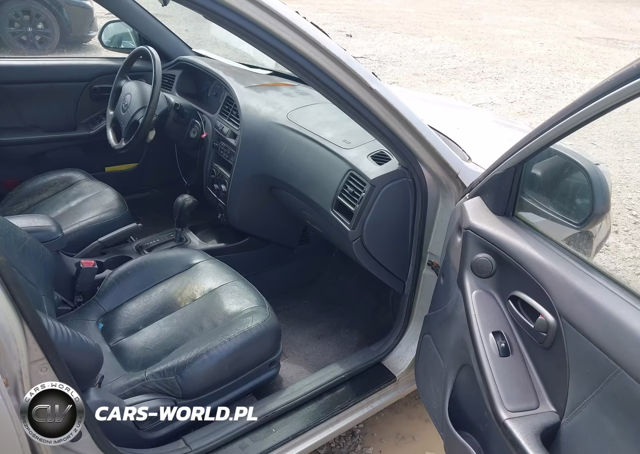 2002 Hyundai Elantra Gt VIN:KMHDN55D22U043788 - 5