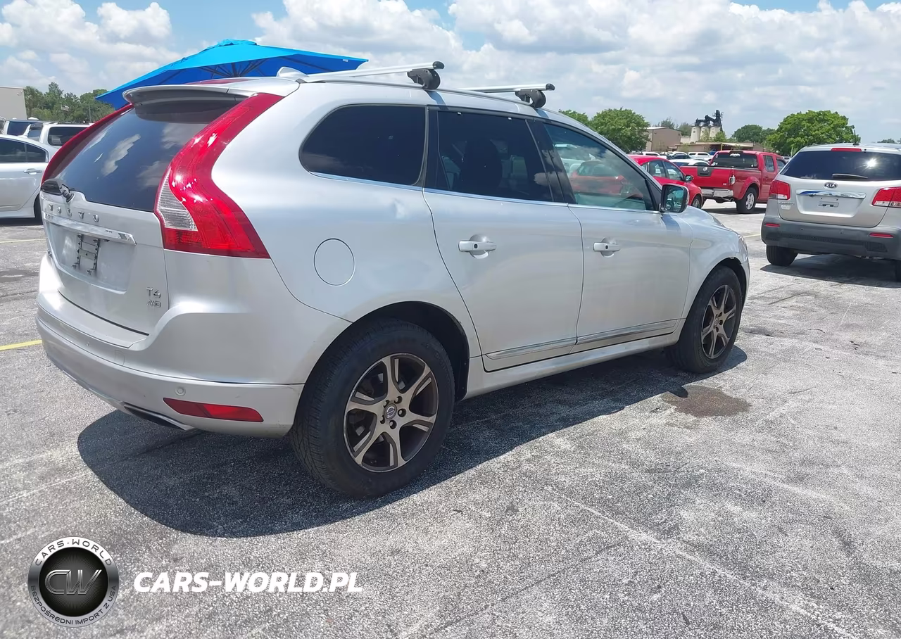 2014 Volvo Xc60 T6 R-Design Premier Plus VIN:YV4902DZ4E2516186 - 4