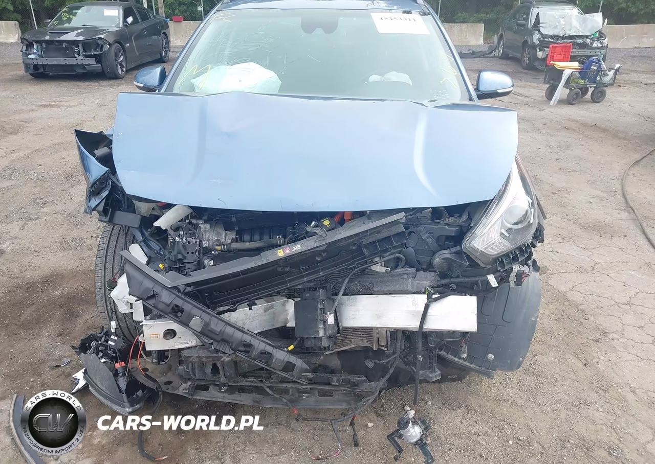 2022 Kia Niro Touring Se VIN:KNDCC3LC2N5502272 - 6