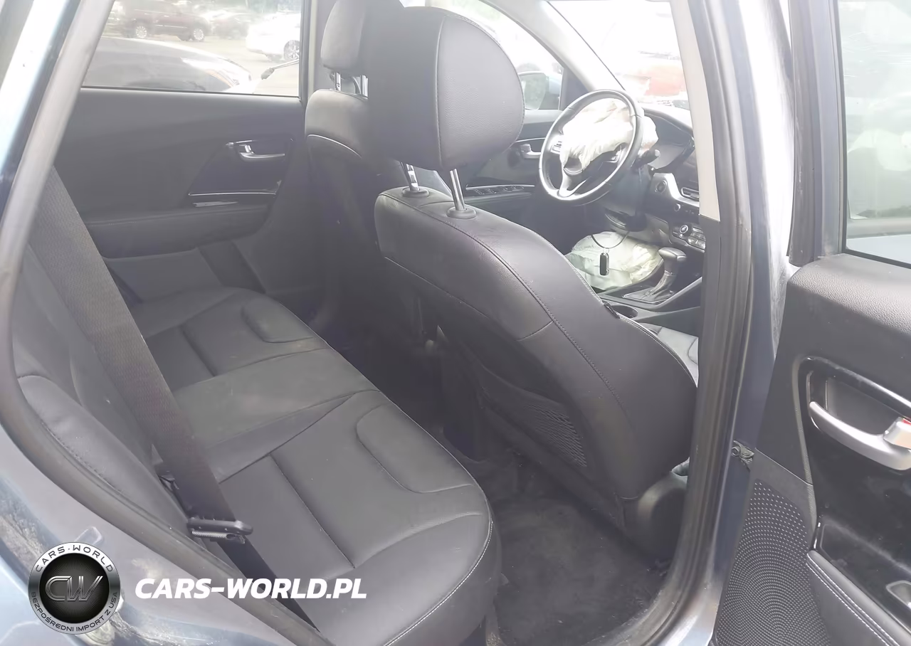 2022 Kia Niro Touring Se VIN:KNDCC3LC2N5502272 - 8