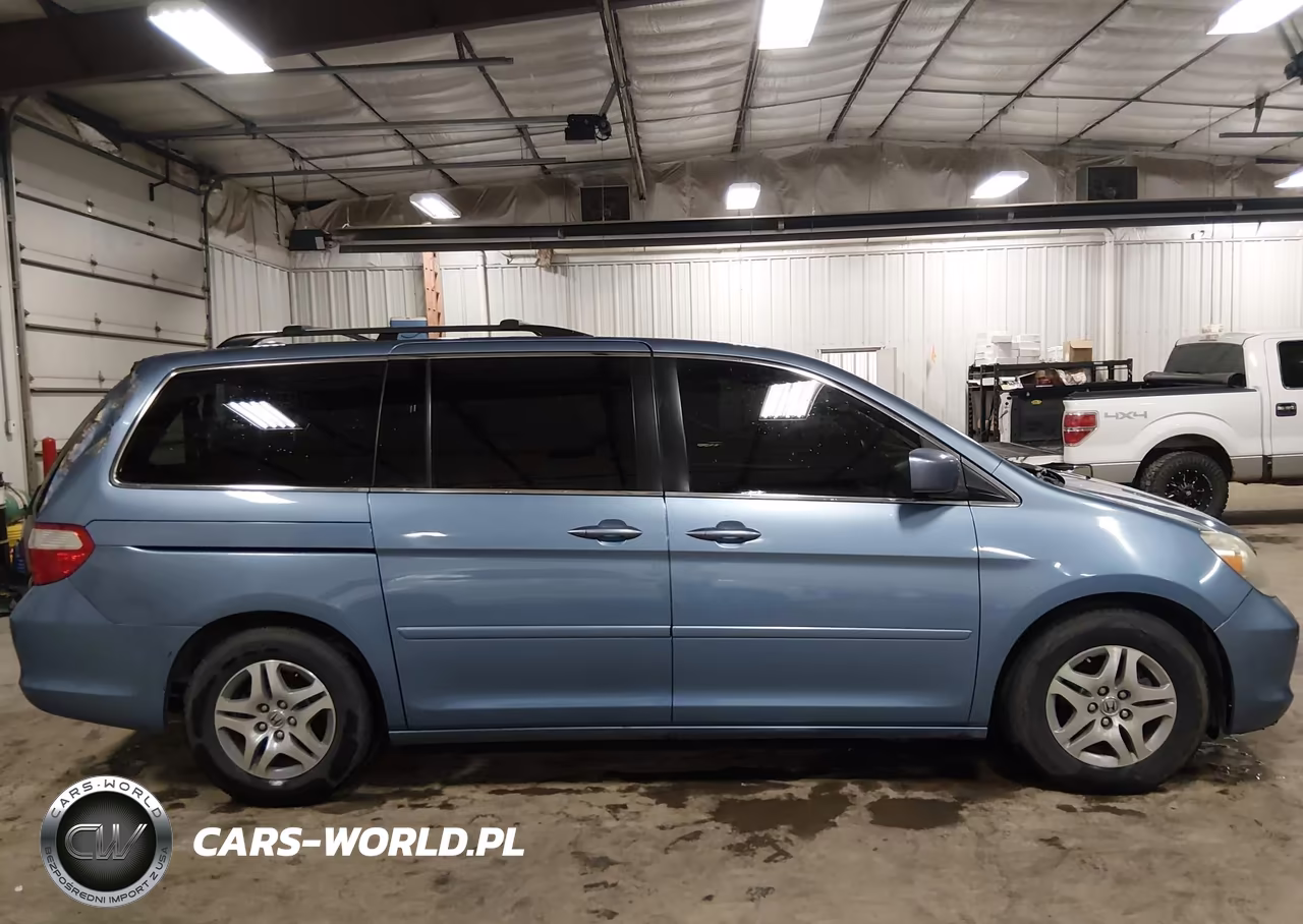 2007 Honda Odyssey Touring VIN:5FNRL38877B122957 - 13