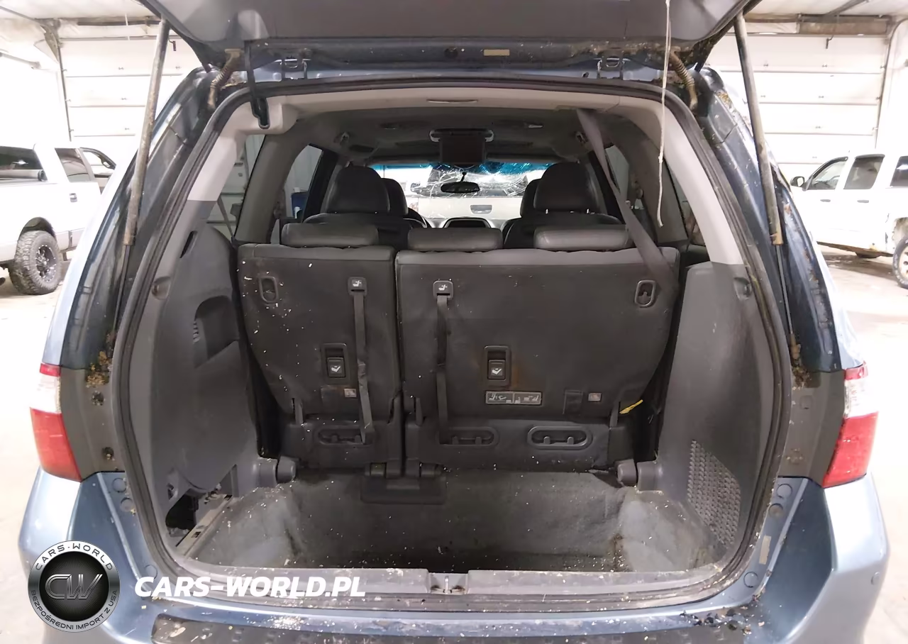 2007 Honda Odyssey Touring VIN:5FNRL38877B122957 - 17
