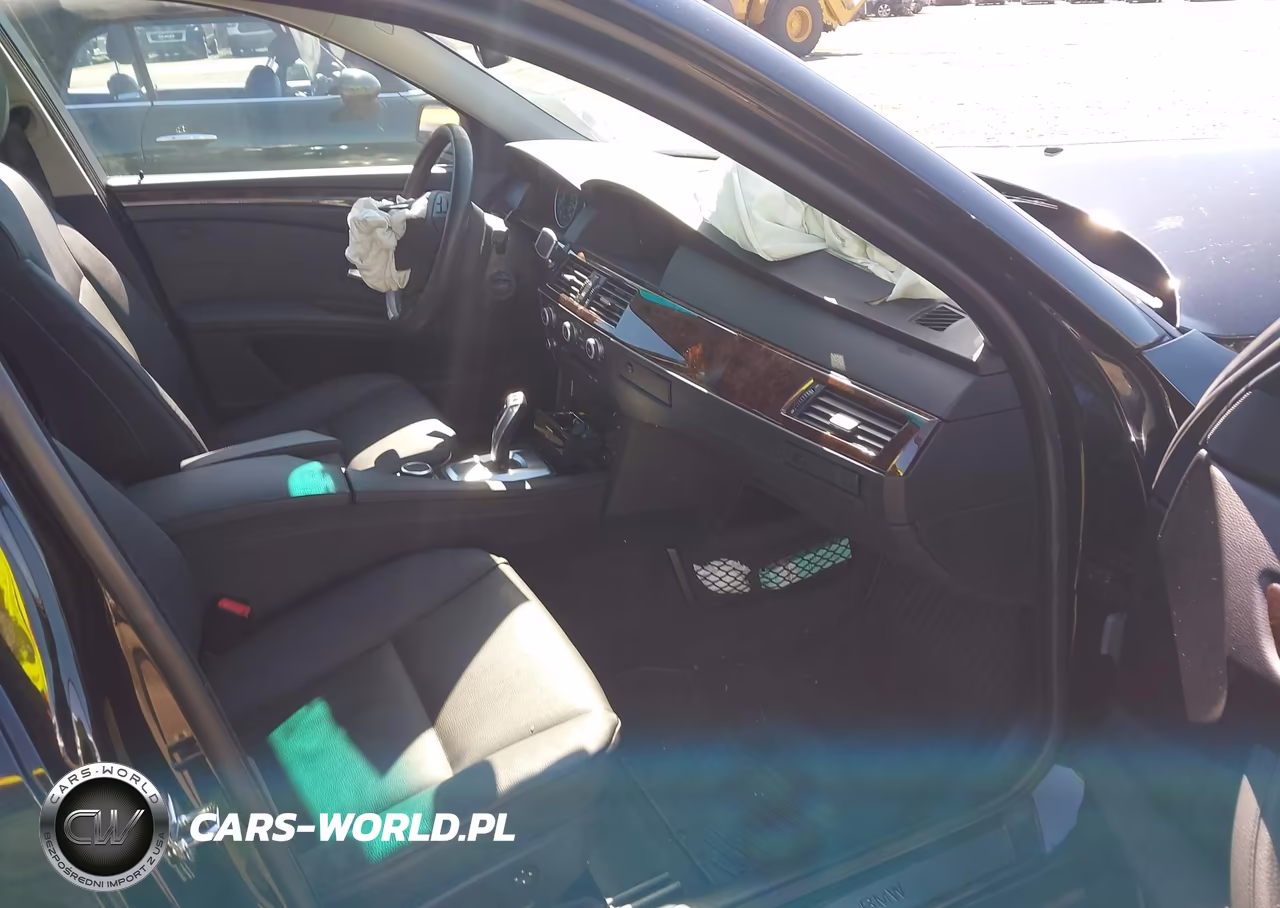 2008 BMW 535Xi VIN:WBANV93598CW55123 - 5